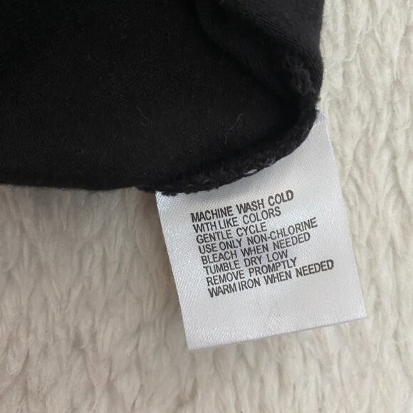 Gloria Vanderbilt Vintage Y2K V-Neck Collared Sleeveless Top – Black, Petite Sma - Picture 6 of 12